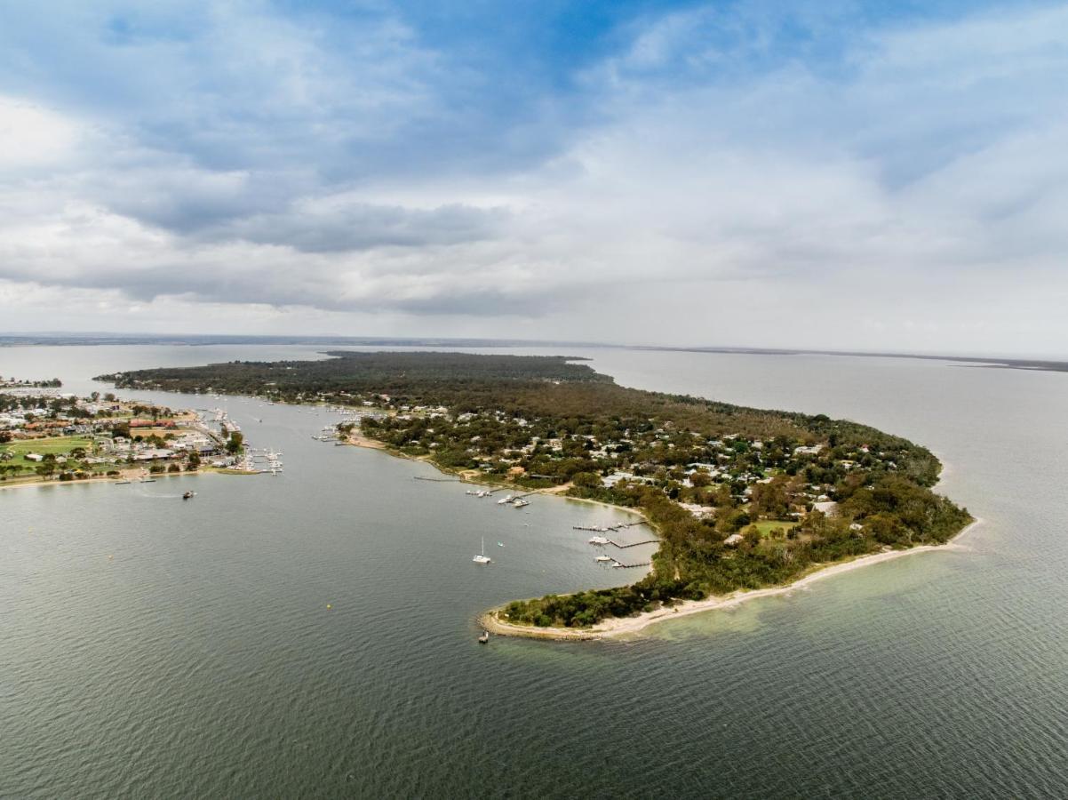 Swan Cove Beachfront Raymond Island المظهر الخارجي الصورة