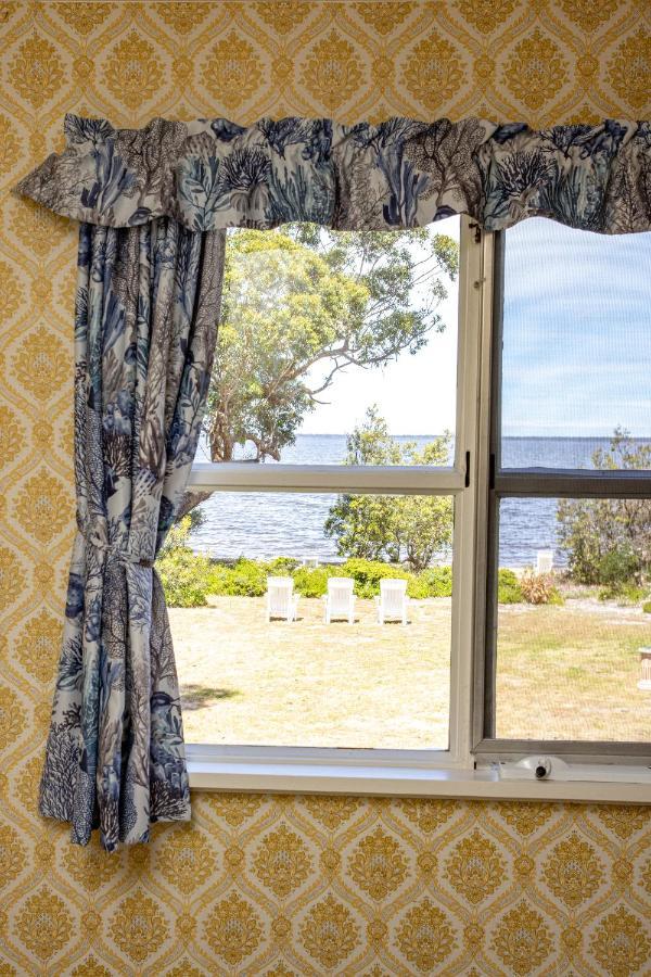 Swan Cove Beachfront Raymond Island المظهر الخارجي الصورة